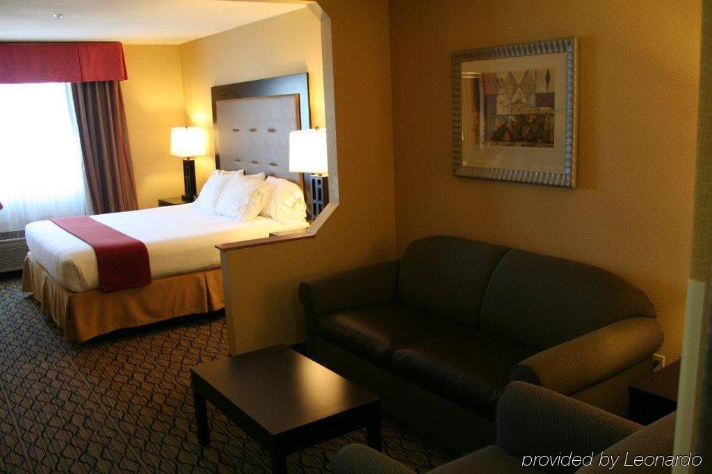 Holiday Inn Express Hotel & Suites North Seattle - Shoreline, An Ihg Hotel Room photo